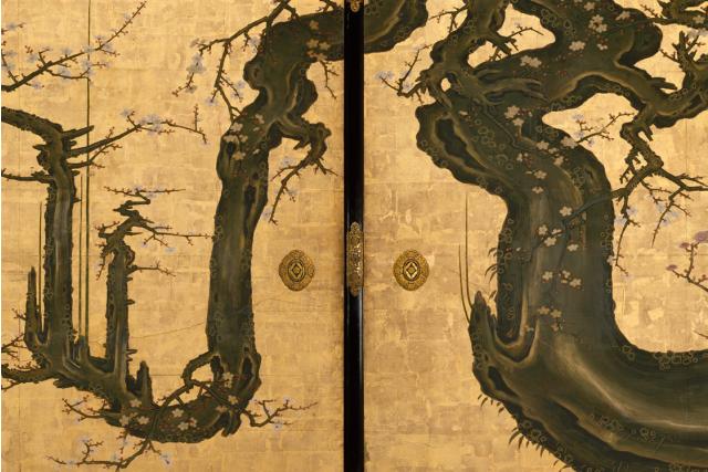 Image of 老梅図襖 by Kanō School
